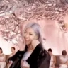 roseKiss emote