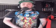YepaYaEstoyPorAquiNoPodiaDejarMiStreamAhoraQuePorFinHeVueltoATwitchDemostrareQueParaEstoNaci emote