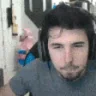 QUEEE emote
