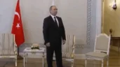 putinWaiting emote