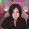 sheScared emote