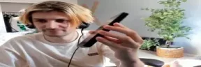 xqcShareW emote