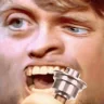 LUKE emote