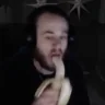iddBanana emote
