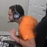 Oranging emote