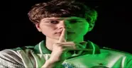 Bakin emote
