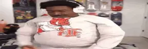bruceDance emote