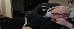 NARUSHAEM emote