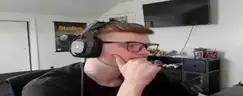 Watching emote